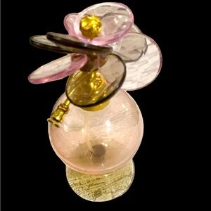 VINTAGE PINK GLASS PERFUME BOTTLE WITH FLORAL TOP